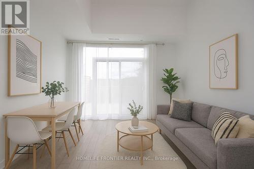 140 - 1005 Dundas Street E, Oakville, ON - Indoor Photo Showing Living Room