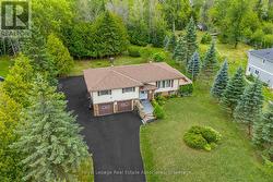 69 GEORGE AVENUE  Wasaga Beach, ON L9Z 2X9