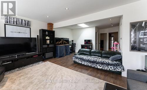 1441 Main Street E, Hamilton, ON 