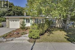 66 LLOYD MANOR CRESCENT  London North (North M), ON N6H 3Z3