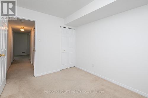 254 Gershwin Private, Ottawa, ON - Indoor Photo Showing Other Room