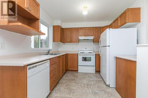 254 Gershwin Private, Ottawa, ON - Indoor Photo Showing Kitchen With Double Sink