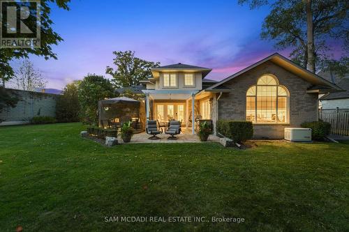 724 Atoka Drive, Mississauga, ON - Outdoor With Deck Patio Veranda