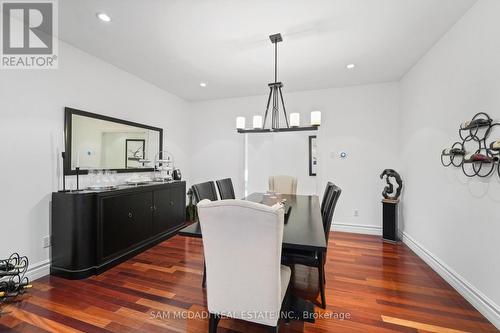 724 Atoka Drive, Mississauga, ON - Indoor Photo Showing Dining Room