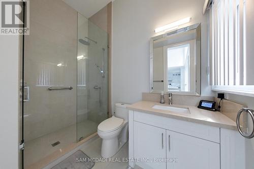 2006 Portway Avenue, Mississauga, ON - Indoor Photo Showing Bathroom