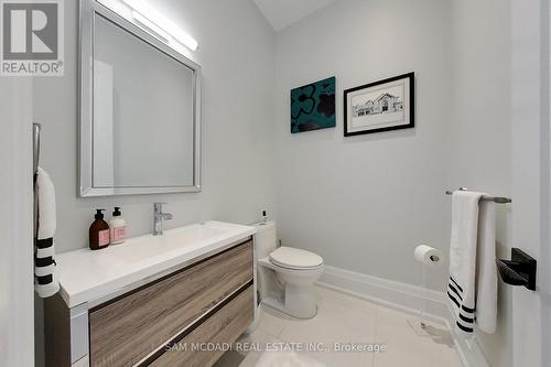 2006 Portway Avenue, Mississauga, ON - Indoor Photo Showing Bathroom