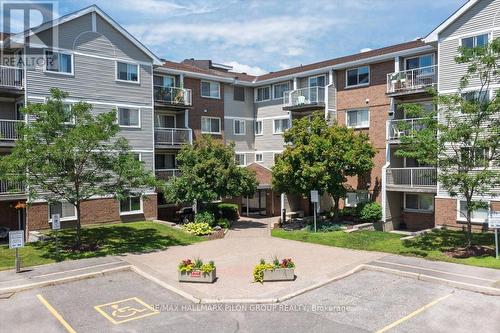 411 - 270 BRITTANY DRIVE  Ottawa, ON K1K 4M3