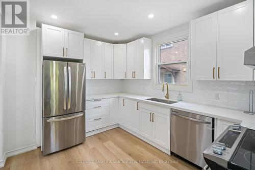 97 Delhi Street, Port Colborne (Sugarloaf), ON - Indoor Photo Showing Kitchen With Upgraded Kitchen