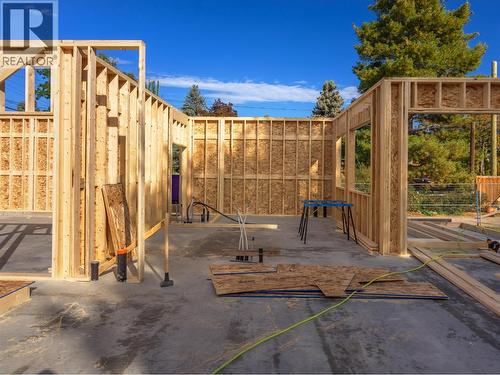 6609 Nixon Road Unit# 102, Summerland, BC - Outdoor