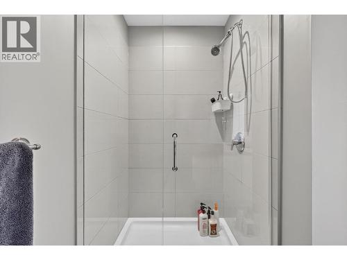 2490 Tuscany Drive Unit# 14, West Kelowna, BC - Indoor Photo Showing Bathroom