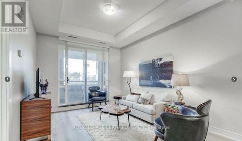 1213 - 150 Main Street W, Hamilton, ON - Indoor Photo Showing Living Room