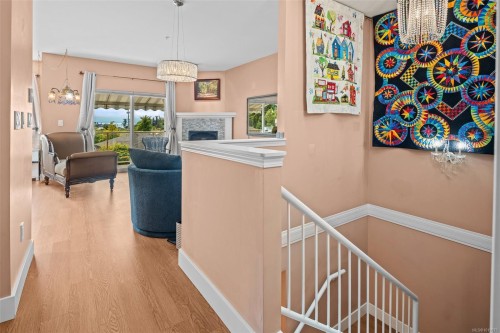 22-126 Hallowell Rd, View Royal, BC 