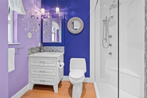 22-126 Hallowell Rd, View Royal, BC 