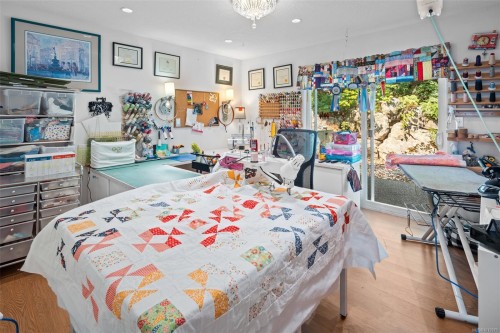 22-126 Hallowell Rd, View Royal, BC 