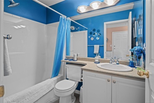 22-126 Hallowell Rd, View Royal, BC 