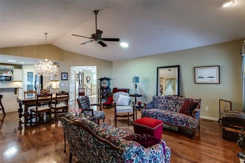 114-1188 Houghton Road, Kelowna, BC - Indoor Photo Showing Other Room