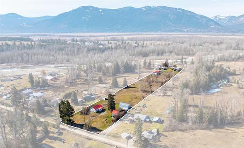 1117 15Th Avenue, Creston, BC - Outdoor With View