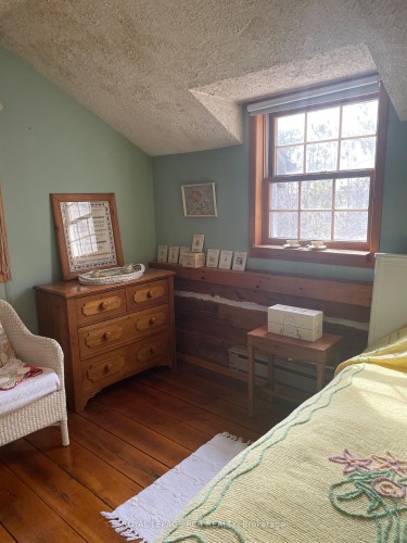 875122 5Th Line E, Mono, ON - Indoor Photo Showing Bedroom