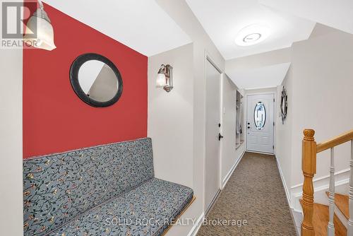 471 Tillbury Avenue, Ottawa, ON - Indoor Photo Showing Other Room