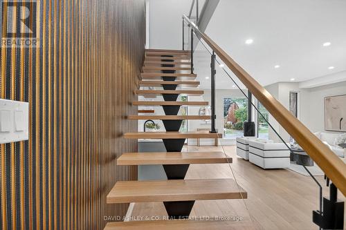 612 Tweedsmuir Avenue, Ottawa, ON - Indoor Photo Showing Other Room