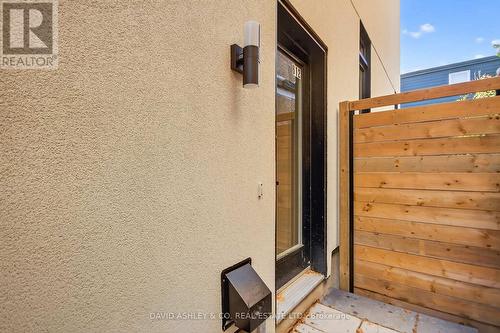 612 Tweedsmuir Avenue, Ottawa, ON - Outdoor With Exterior