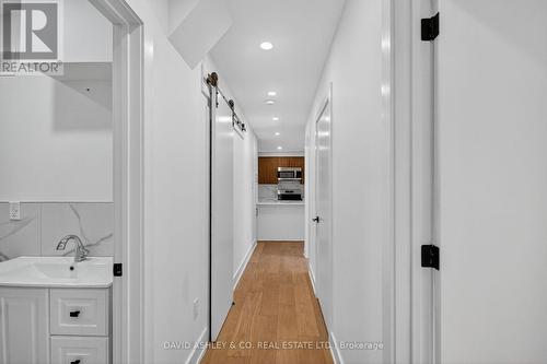 612 Tweedsmuir Avenue, Ottawa, ON - Indoor