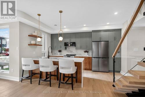 612 Tweedsmuir Avenue, Ottawa, ON - Indoor