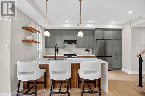 612 Tweedsmuir Avenue, Ottawa, ON - Indoor