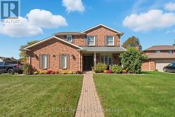 1 SPARTAN COURT  St. Catharines (Martindale Pond), ON L2N 7M5