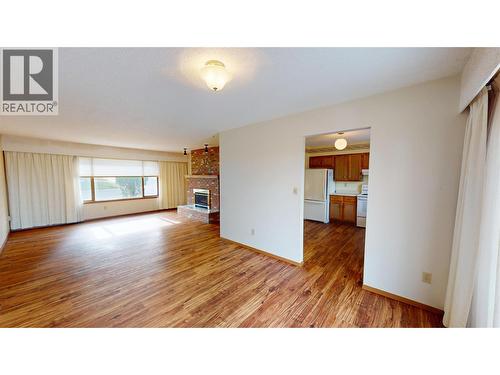 700 15Th Street S, Cranbrook, BC - Indoor