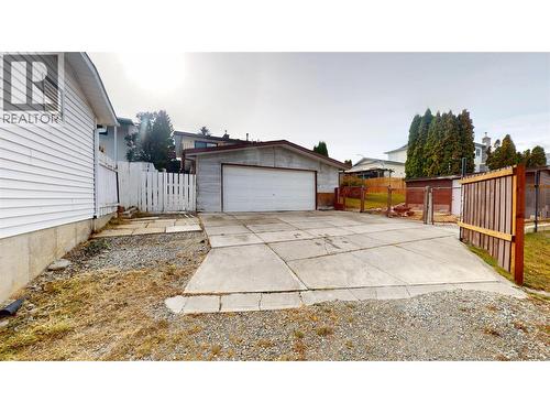 700 15Th Street S, Cranbrook, BC - Outdoor
