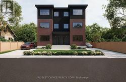 108 BRISCOE STREET E  London South, ON N6C 1X2