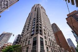 1A - 1 ST THOMAS STREET  Toronto, ON M5S 3M5