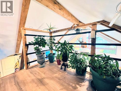 6656 North Shore Horse Lake Road, Horse Lake, BC - Indoor Photo Showing Other Room