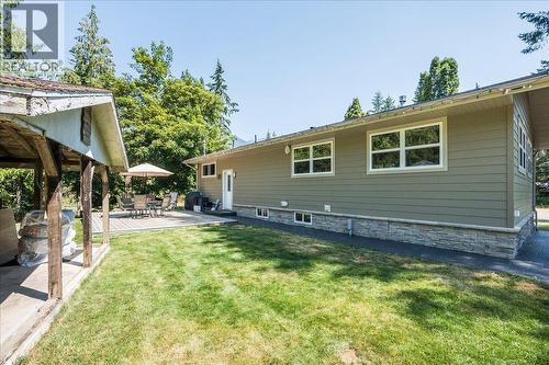 6010 Harrop-Procter Road, Nelson, BC - Outdoor With Exterior