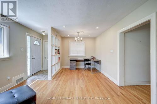 1235 Old River Road, Mississauga, ON - Indoor