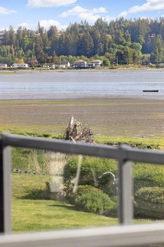 3440 Sandpiper Dr, Courtenay, BC 