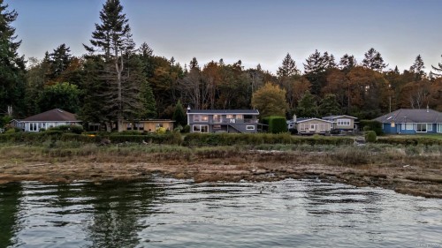 3440 Sandpiper Dr, Courtenay, BC 