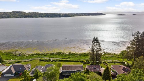 3440 Sandpiper Dr, Courtenay, BC 