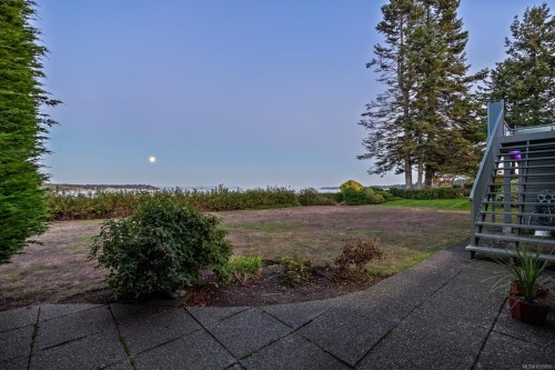 3440 Sandpiper Dr, Courtenay, BC 