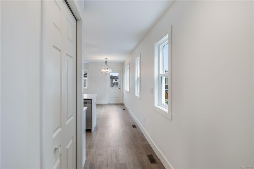 6266 Old Mill Rd, Duncan, BC - Indoor Photo Showing Other Room