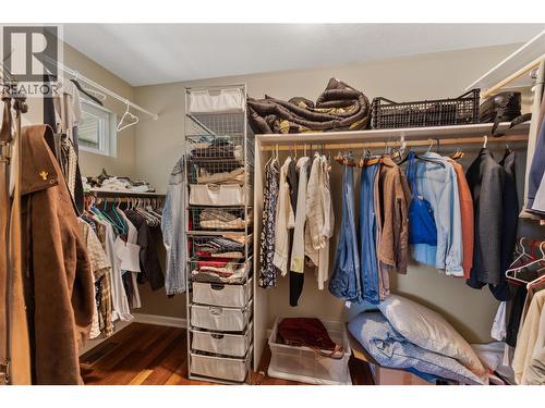 519 5Th Street, Vernon, BC - Indoor With Storage