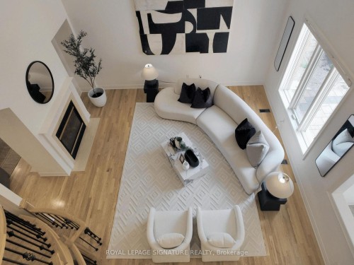 2238 Lyndhurst Drive, Oakville, ON - Indoor