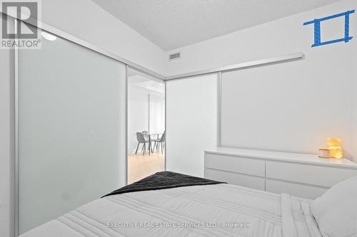 605 - 150 East Liberty Street, Toronto, ON - Indoor Photo Showing Bedroom