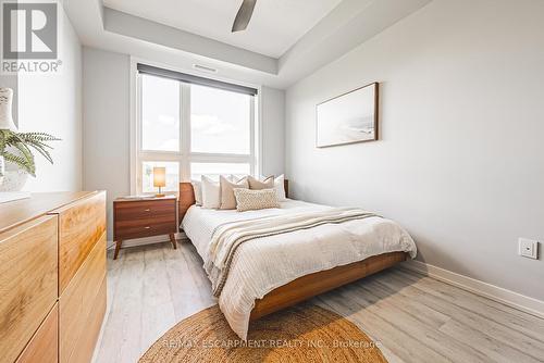 428 - 125 Shoreview Place, Hamilton, ON - Indoor Photo Showing Bedroom