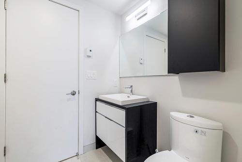 Salle de bains - 902-1188 Rue St-Antoine O., Montréal (Ville-Marie), QC - Indoor Photo Showing Bathroom