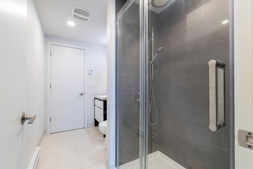 Salle de bains - 902-1188 Rue St-Antoine O., Montréal (Ville-Marie), QC - Indoor Photo Showing Bathroom