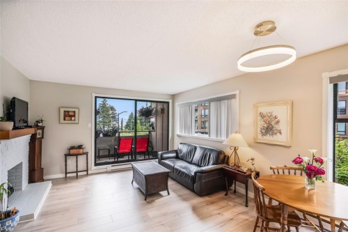 201-309 Morison Ave, Parksville, BC - Indoor With Fireplace