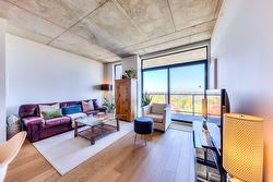 1003-3500 Boul. St-Elzear O.  Laval (Chomedey), QC H7P 0M3