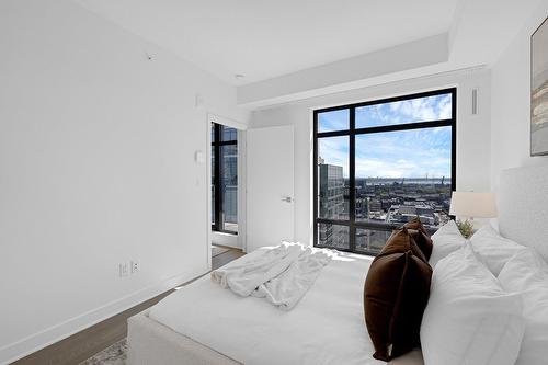Bedroom - 2206-628 Rue St-Jacques, Montréal (Ville-Marie), QC - Indoor Photo Showing Bedroom